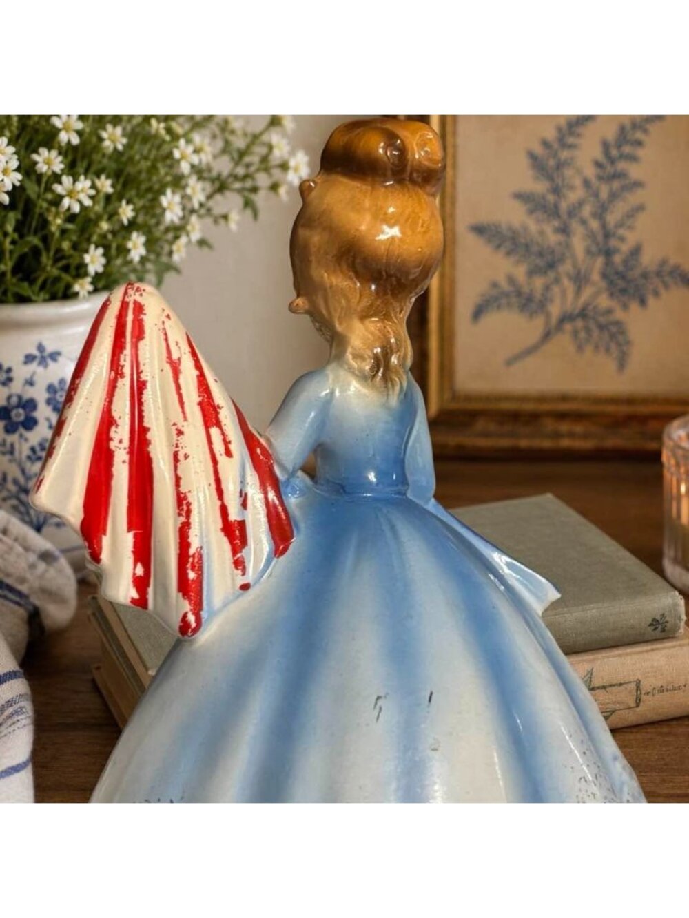 Vintage Joseph's Originals Betsy Ross Musical Figurine, Patriotic Lady with Amer - Picture 2 of 7